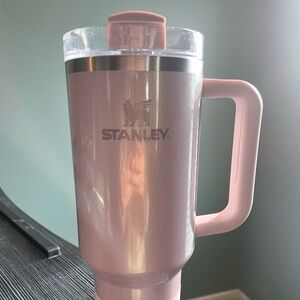 Brand new sold out 40oz Stanley